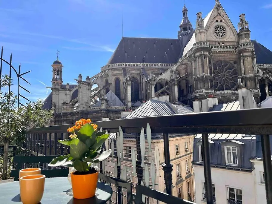 Apartment Centre Montorgueuil - Sunny And Stylish Flat